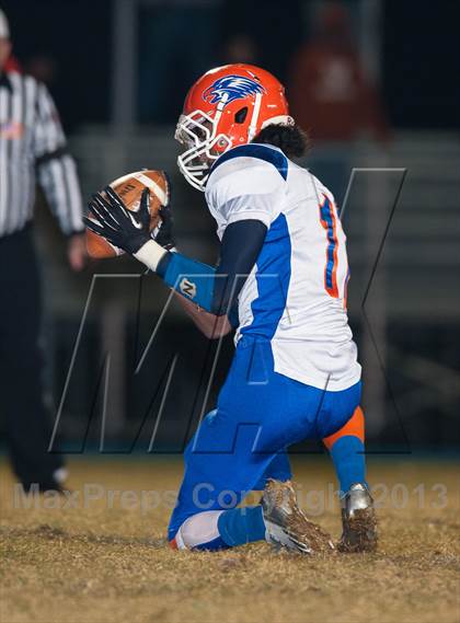 Thumbnail 2 in Capital Prep/Classical Magnet/Achievement First @ Bloomfield (CIAC Class S Quarterfinal) photogallery.