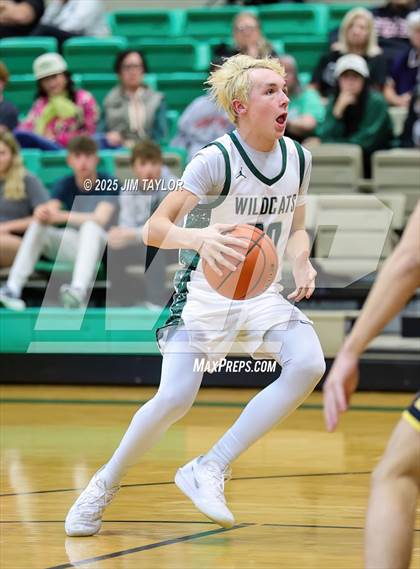 Thumbnail 1 in Era @ Santo photogallery.