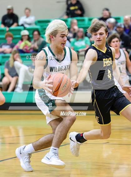 Thumbnail 3 in Era @ Santo photogallery.