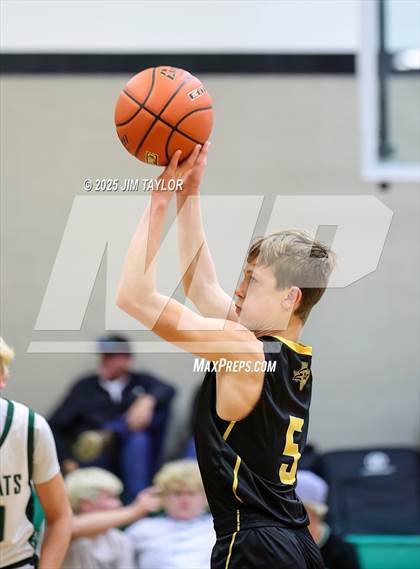 Thumbnail 3 in Era @ Santo photogallery.