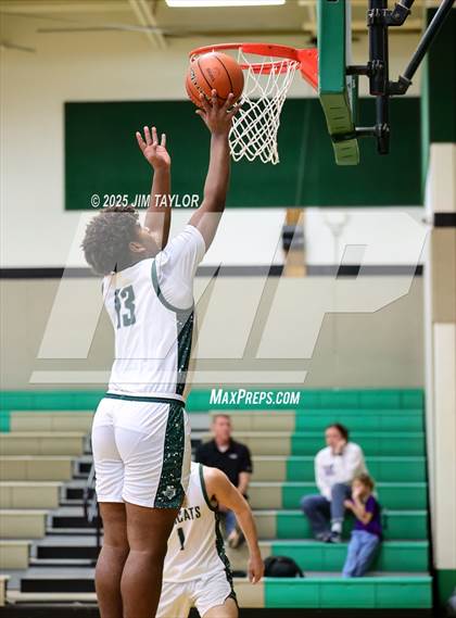 Thumbnail 2 in Era @ Santo photogallery.