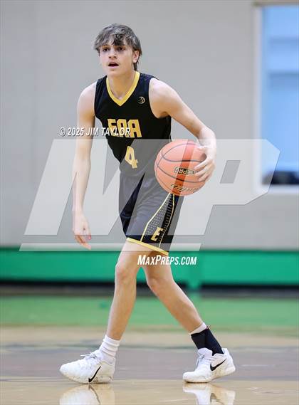 Thumbnail 2 in Era @ Santo photogallery.