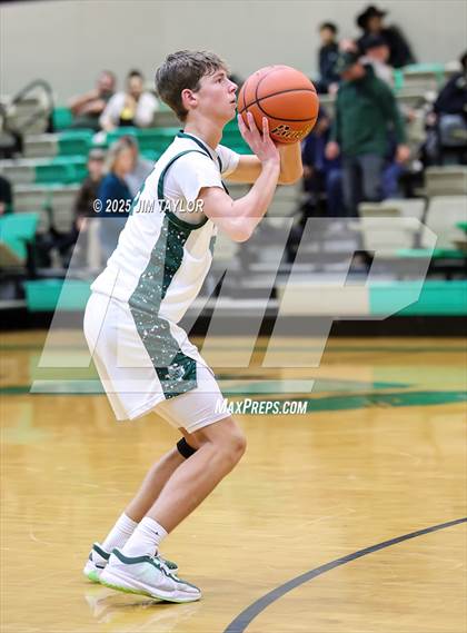 Thumbnail 1 in Era @ Santo photogallery.