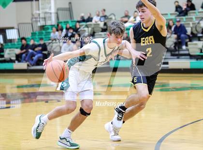 Thumbnail 2 in Era @ Santo photogallery.