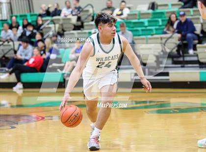 Thumbnail 2 in Era @ Santo photogallery.