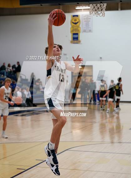 Thumbnail 3 in Lebanon @ Tri-West Hendricks photogallery.