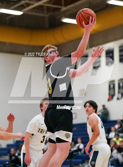 Thumbnail 2 in Lebanon @ Tri-West Hendricks photogallery.