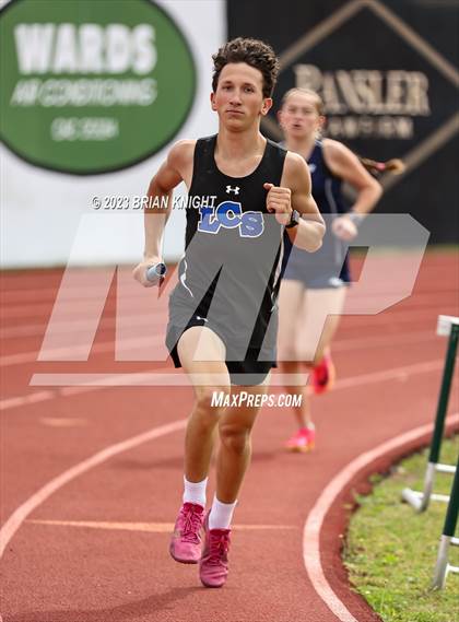 Thumbnail 3 in George Jenkins Senior Meet photogallery.