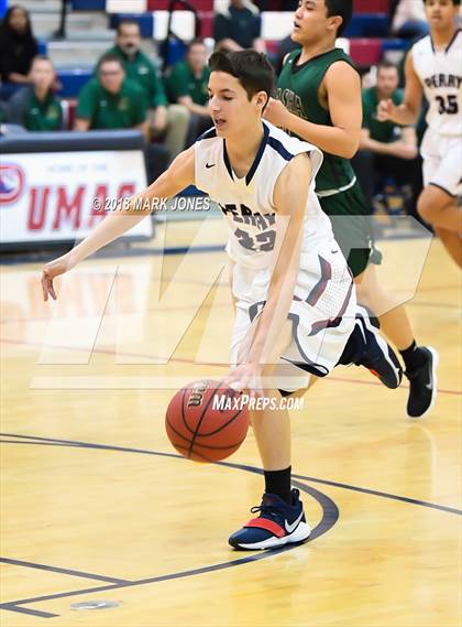 Thumbnail 2 in JV: Perry vs. Basha photogallery.