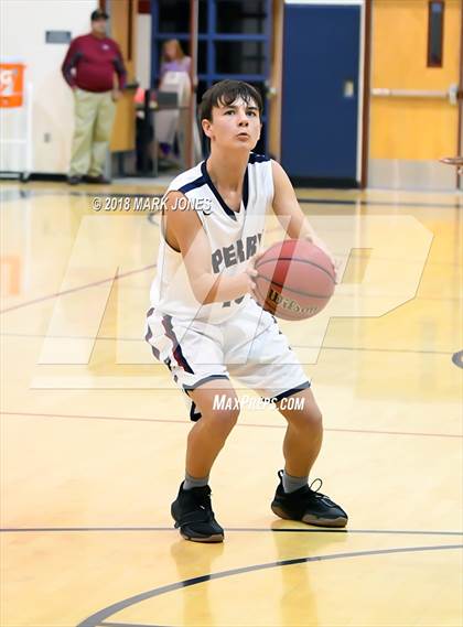 Thumbnail 2 in JV: Perry vs. Basha photogallery.