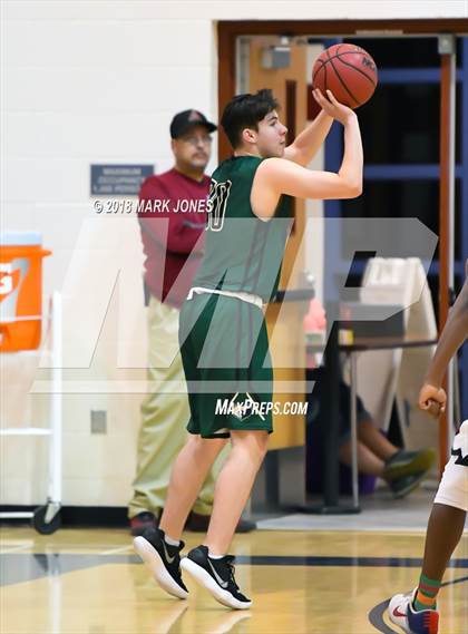 Thumbnail 3 in JV: Perry vs. Basha photogallery.