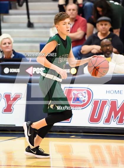 Thumbnail 2 in JV: Perry vs. Basha photogallery.