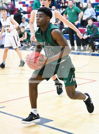 Thumbnail 2 in JV: Perry vs. Basha photogallery.