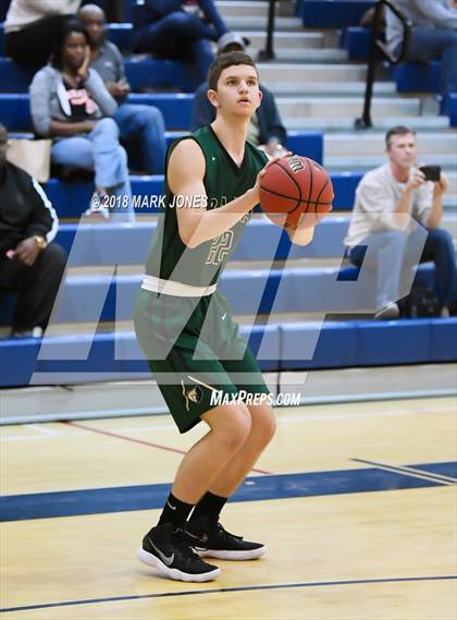 Thumbnail 2 in JV: Perry vs. Basha photogallery.