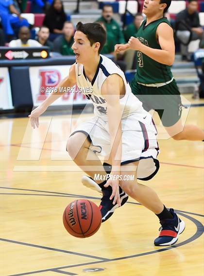 Thumbnail 3 in JV: Perry vs. Basha photogallery.