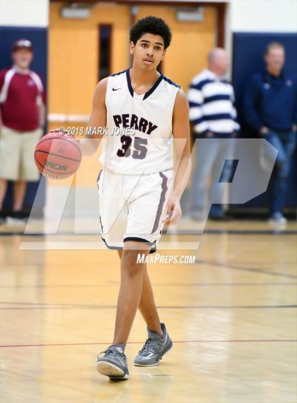 Thumbnail 1 in JV: Perry vs. Basha photogallery.