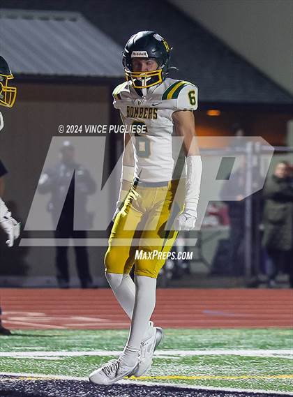 Thumbnail 3 in Richland @ Yelm (WIAA 4A Section Playoffs) photogallery.