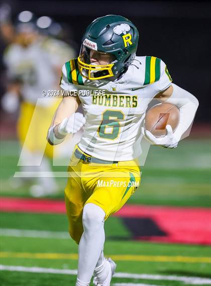Thumbnail 2 in Richland @ Yelm (WIAA 4A Section Playoffs) photogallery.