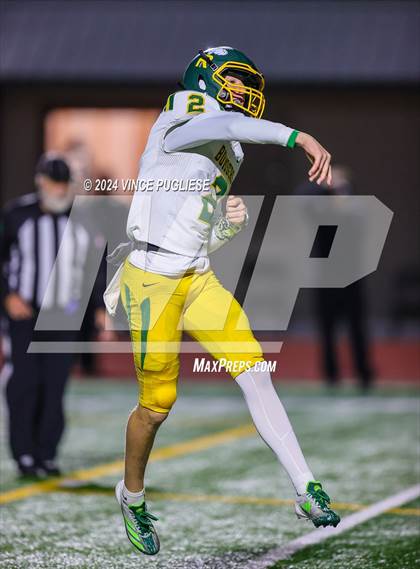 Thumbnail 2 in Richland @ Yelm (WIAA 4A Section Playoffs) photogallery.
