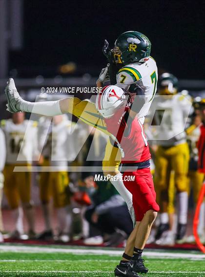 Thumbnail 1 in Richland @ Yelm (WIAA 4A Section Playoffs) photogallery.
