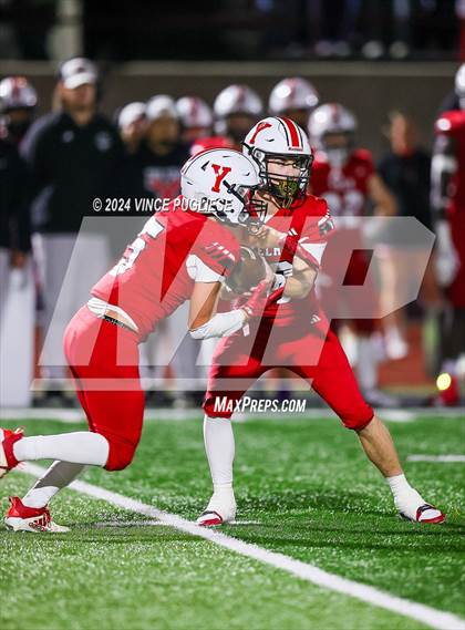 Thumbnail 1 in Richland @ Yelm (WIAA 4A Section Playoffs) photogallery.
