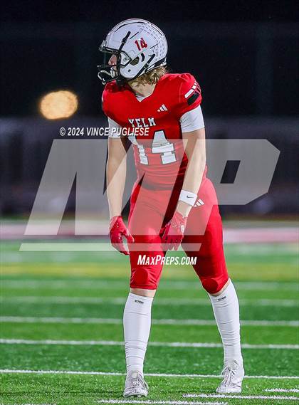 Thumbnail 2 in Richland @ Yelm (WIAA 4A Section Playoffs) photogallery.