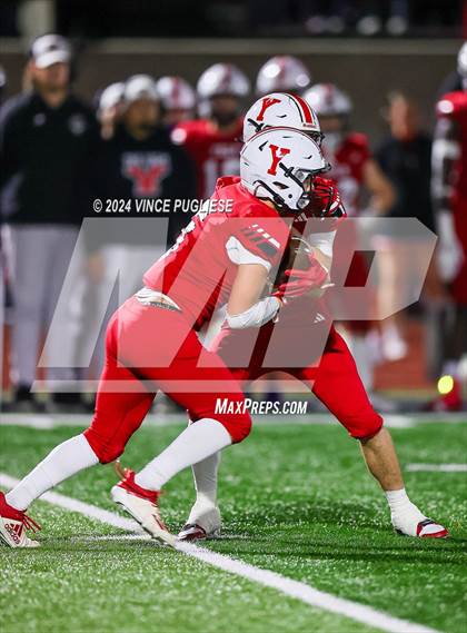 Thumbnail 2 in Richland @ Yelm (WIAA 4A Section Playoffs) photogallery.