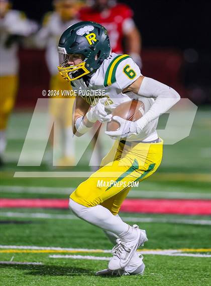 Thumbnail 3 in Richland @ Yelm (WIAA 4A Section Playoffs) photogallery.