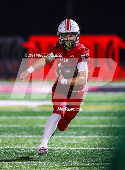 Thumbnail 3 in Richland @ Yelm (WIAA 4A Section Playoffs) photogallery.