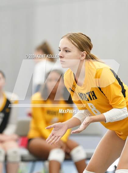 Thumbnail 3 in Brighton vs. North Farmington (Motor City Power Series) photogallery.