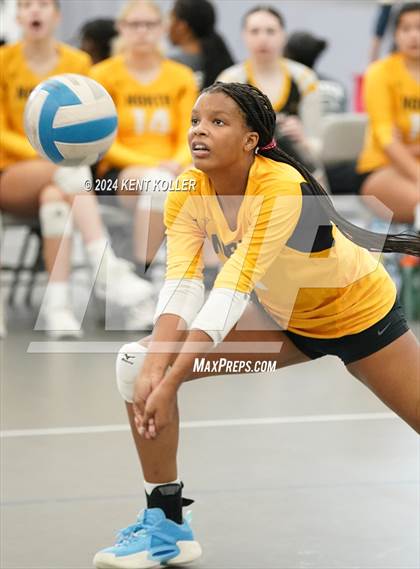Thumbnail 3 in Brighton vs. North Farmington (Motor City Power Series) photogallery.