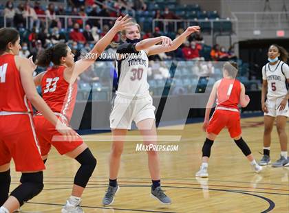 Thumbnail 3 in Memorial vs. Tompkins (UIL 6A Area Playoff) photogallery.