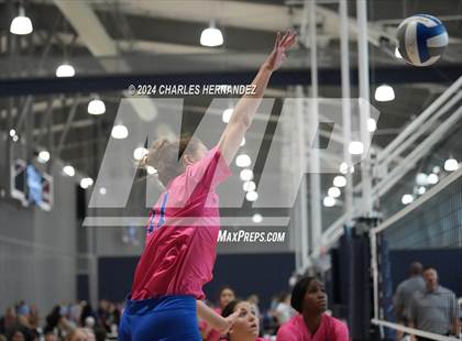 Thumbnail 3 in Oak Ridge vs. Cypress Creek (Legends Invitational) photogallery.