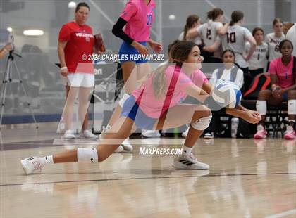 Thumbnail 1 in Oak Ridge vs. Cypress Creek (Legends Invitational) photogallery.