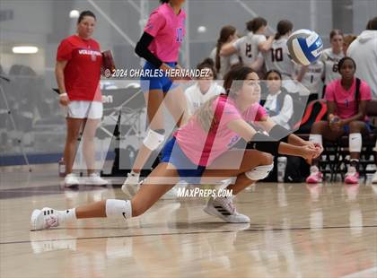 Thumbnail 3 in Oak Ridge vs. Cypress Creek (Legends Invitational) photogallery.