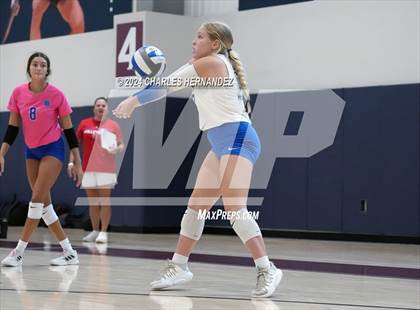 Thumbnail 3 in Oak Ridge vs. Cypress Creek (Legends Invitational) photogallery.