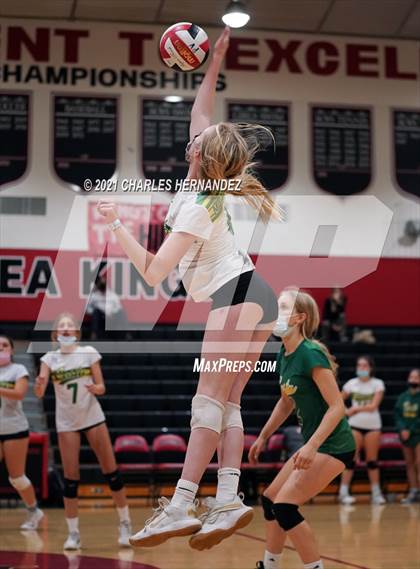 Thumbnail 2 in Mira Costa @ Palos Verdes photogallery.