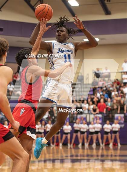 Thumbnail 1 in Chapel Hill @ Hooks (UIL 3A Region Quarterfinal) photogallery.