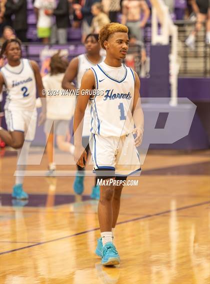 Thumbnail 3 in Chapel Hill @ Hooks (UIL 3A Region Quarterfinal) photogallery.