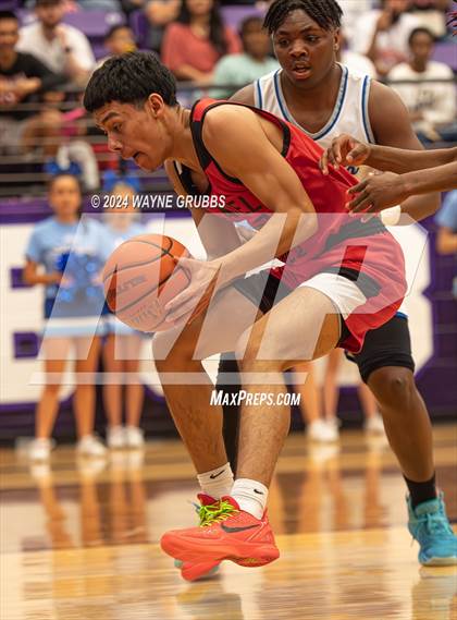 Thumbnail 3 in Chapel Hill @ Hooks (UIL 3A Region Quarterfinal) photogallery.