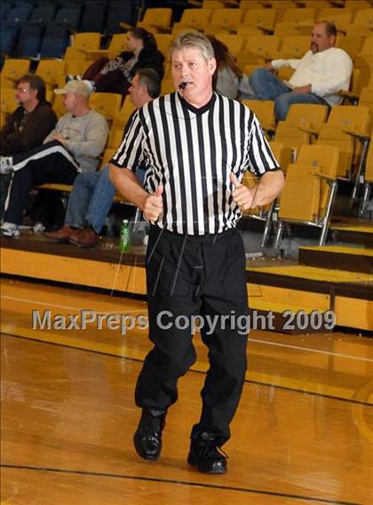 Thumbnail 2 in Young vs. Columbia (Best in the Midwest  Shootout) photogallery.