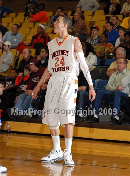 Thumbnail 1 in Young vs. Columbia (Best in the Midwest  Shootout) photogallery.