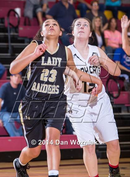 Thumbnail 2 in Archer City vs. Rider (Fantasy of Lights) photogallery.