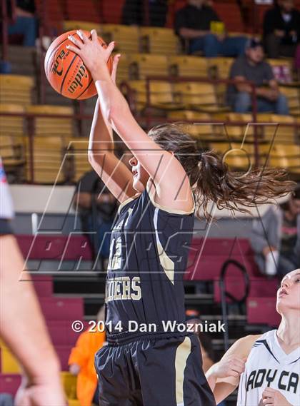Thumbnail 2 in Archer City vs. Rider (Fantasy of Lights) photogallery.