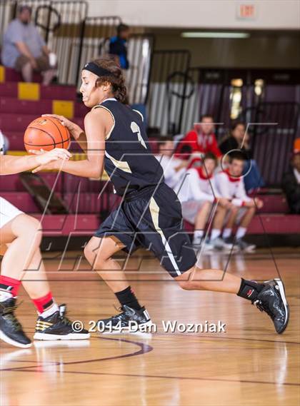Thumbnail 2 in Archer City vs. Rider (Fantasy of Lights) photogallery.