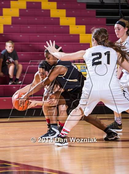 Thumbnail 3 in Archer City vs. Rider (Fantasy of Lights) photogallery.