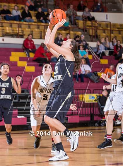 Thumbnail 2 in Archer City vs. Rider (Fantasy of Lights) photogallery.