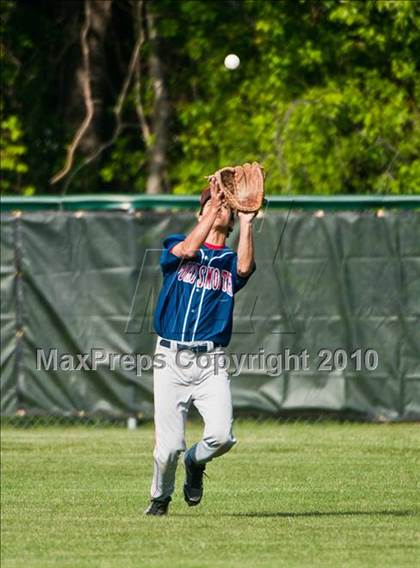 Thumbnail 2 in Portsmouth @ Bishop Hendricken photogallery.