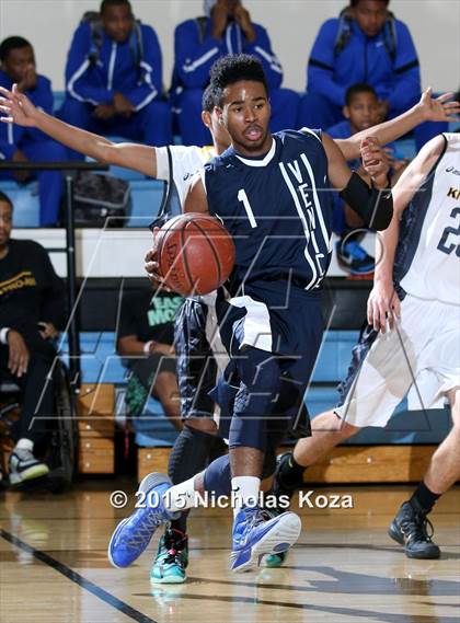 Thumbnail 2 in Venice vs. Bishop Montgomery (D1 Bound So Cal Christmas Classic) photogallery.
