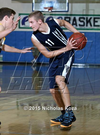 Thumbnail 1 in Venice vs. Bishop Montgomery (D1 Bound So Cal Christmas Classic) photogallery.